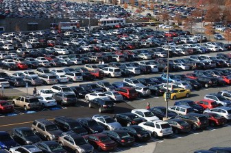Free parking at the King of Prussia Mall in Pennsylvania. Photo: Montgomery County Planning Commission/Flickr