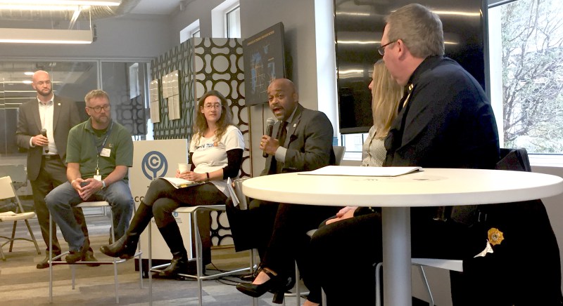 Alcalde Hancock presenta su plan para eliminar muertes y lesiones graves debidas a accidentes de tráfico Foto: David Sachs