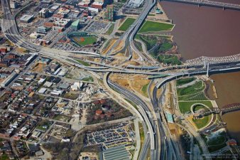 "Spaghetti Junction" in downtown Louisville. Photo: Ohio River Bridges Project via  Broken Sidewalk