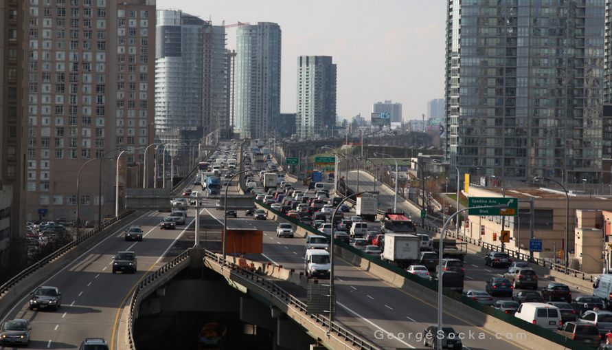 Toronto’s Simple Measure to Cut Traffic and Improve Transit: Toll Highways