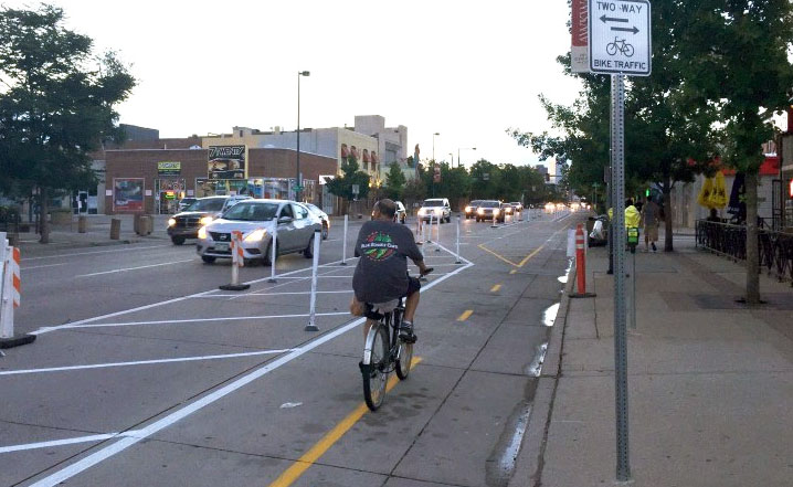 DPW to Extend Broadway Bike Lane to Cherry Creek Trail, But Not Until 2018 at the Earliest