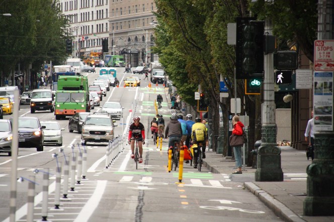 Protect Yourself! Separated Bike Lanes Means Safer Streets, Study Says