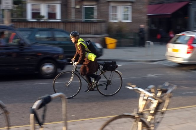 Helmets Do Nothing, Says British Surgeon