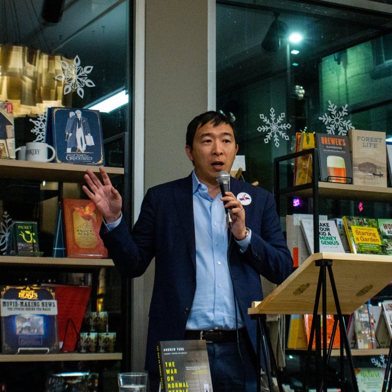 An Election Cycle Andrew Yang is Winning: The Candidate On A Bike!