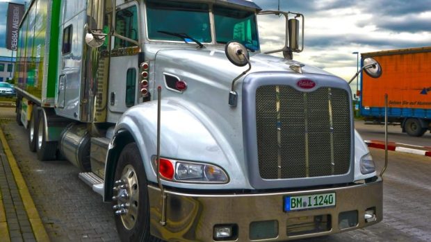 COVID-19 Reveals That the Real Cure For Freight Truck Congestion is Fewer Cars