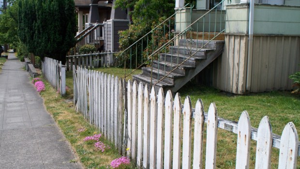 Nashville Asks: Should Landowners Fund Sidewalks?